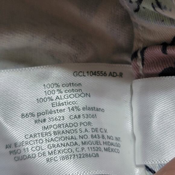 Carter's Infant Shorts Mountains Bears Theme - Size 24M - Picture 4 of 4